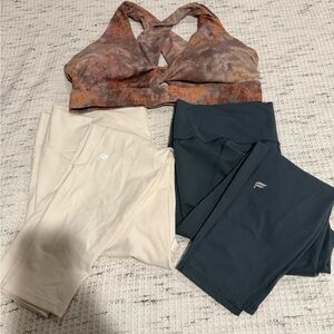 Fabletics Sports Bra and Leggings Set 2X